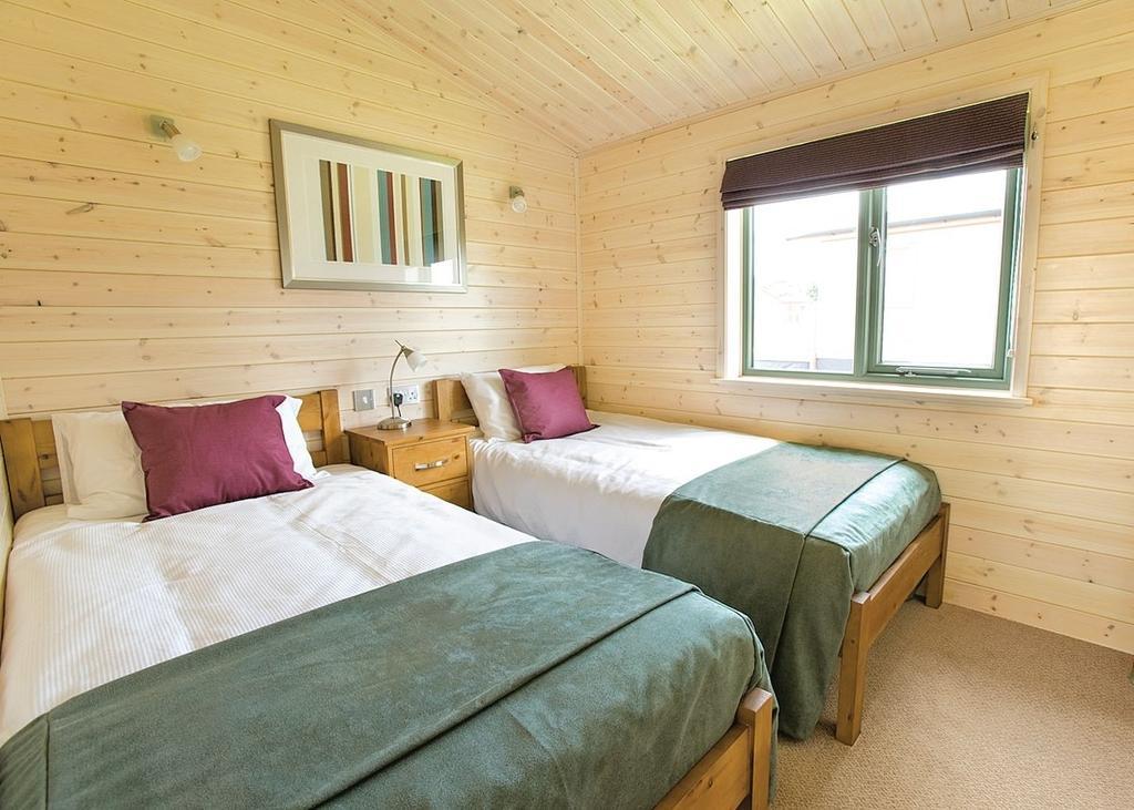 Wighill Manor Lodges تادكاستر الغرفة الصورة